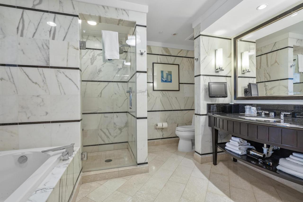 Junior At Sorrento Residences- Fontainebleau Miami Miami Beach