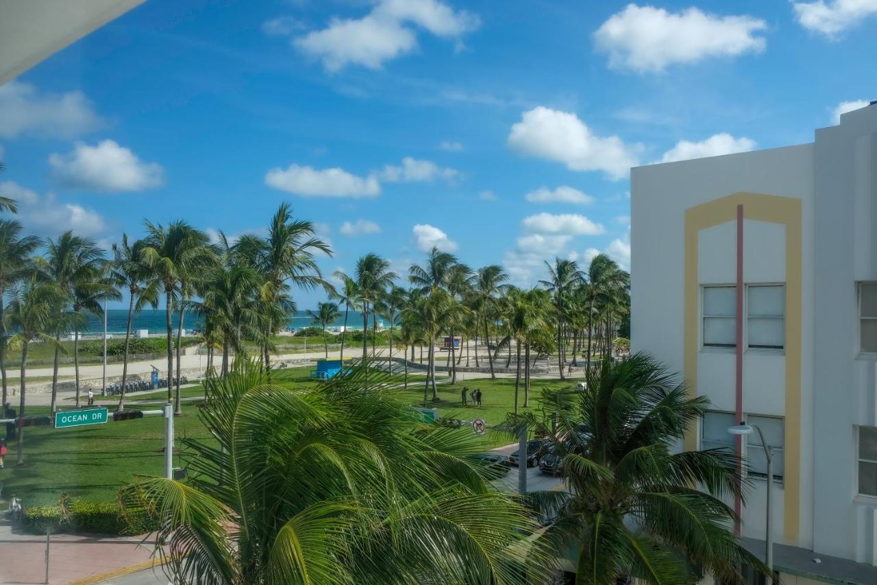 Hotel Avalon