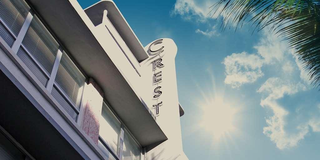 Crest Hotel