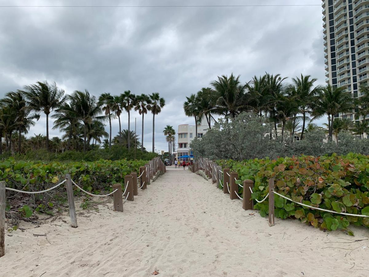 Dream On The * Miami Beach