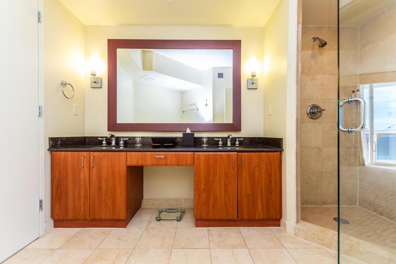 International Tump Ocean View 1100 Sf 1 Bed 1bth Privately Owned Sunny Isles * Miami Beach