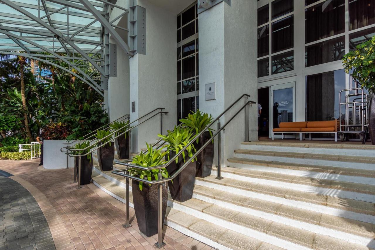 International Tump Ocean View 1100 Sf 1 Bed 1bth Privately Owned Sunny Isles Apartment