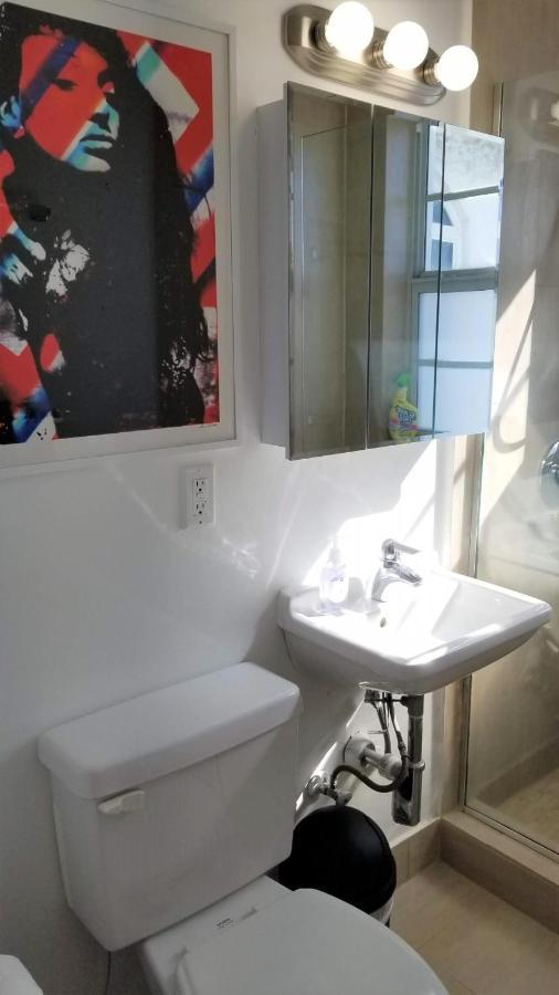 Sobe Sunshine One Bedroom Apartment