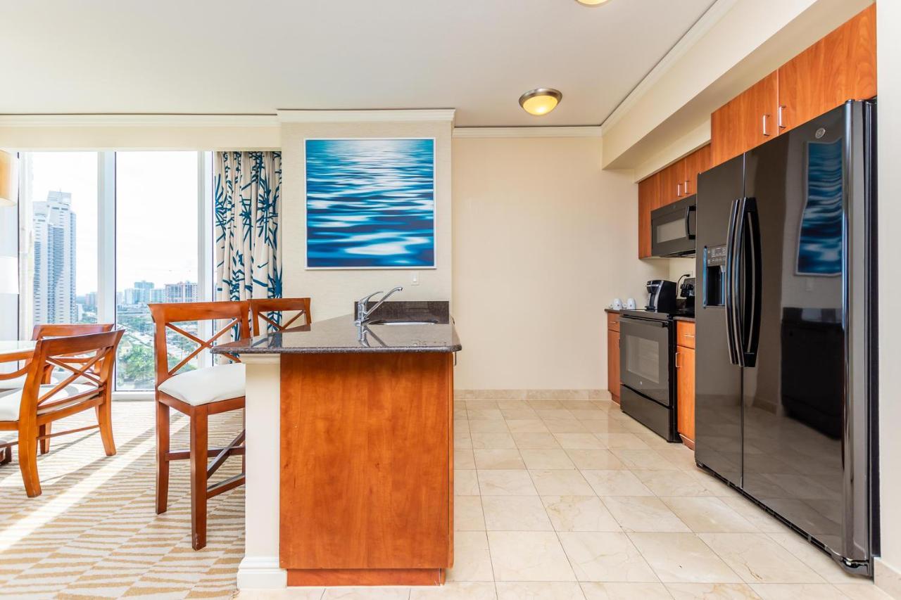 International Tump Ocean View 1100 Sf 1 Bed 1bth Privately Owned Sunny Isles Apartment *