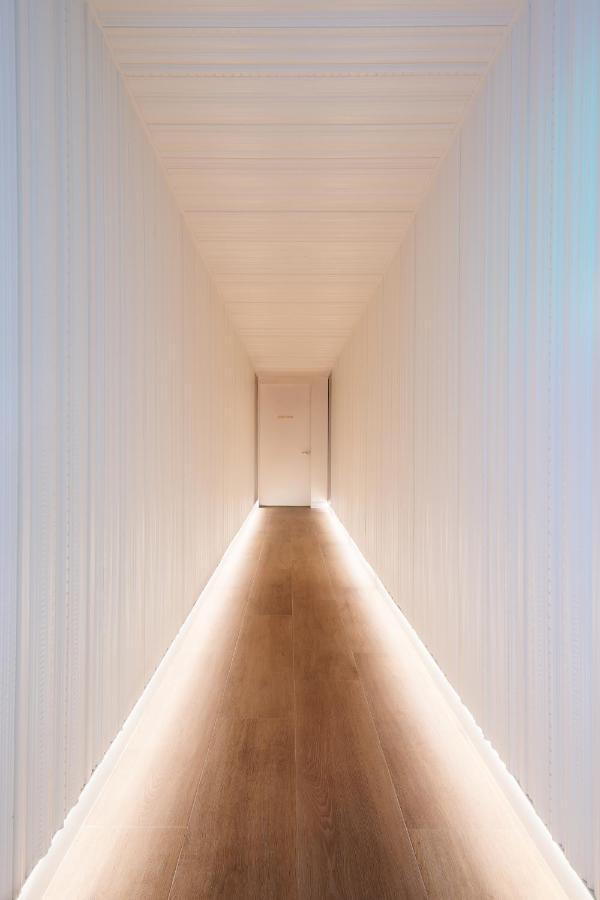 Mondrian South 4* Miami Beach