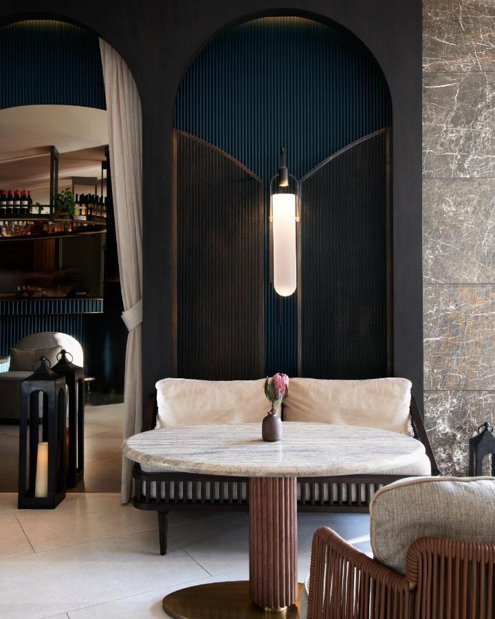 Mondrian South Hotel 4*