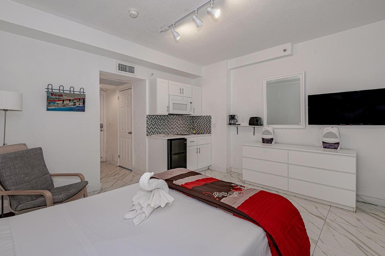 Front Miami Apartment