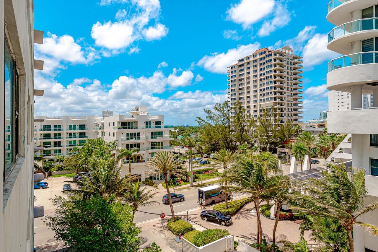 Front Miami
