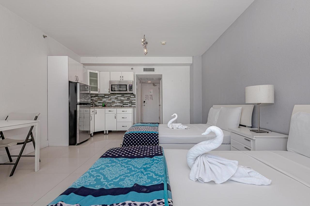 Front Miami Apartment *