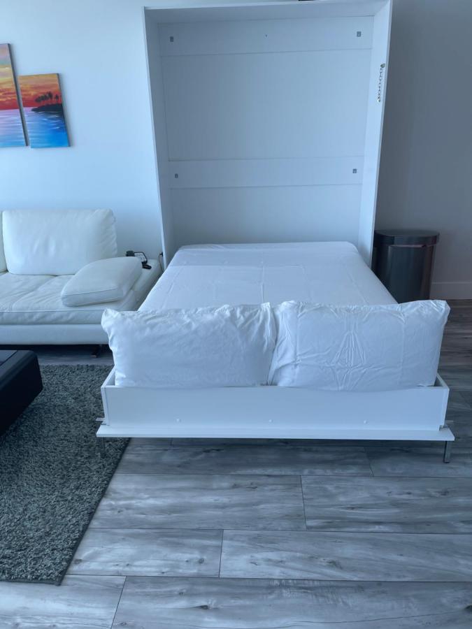Apartment Oceanview At The Carillon *