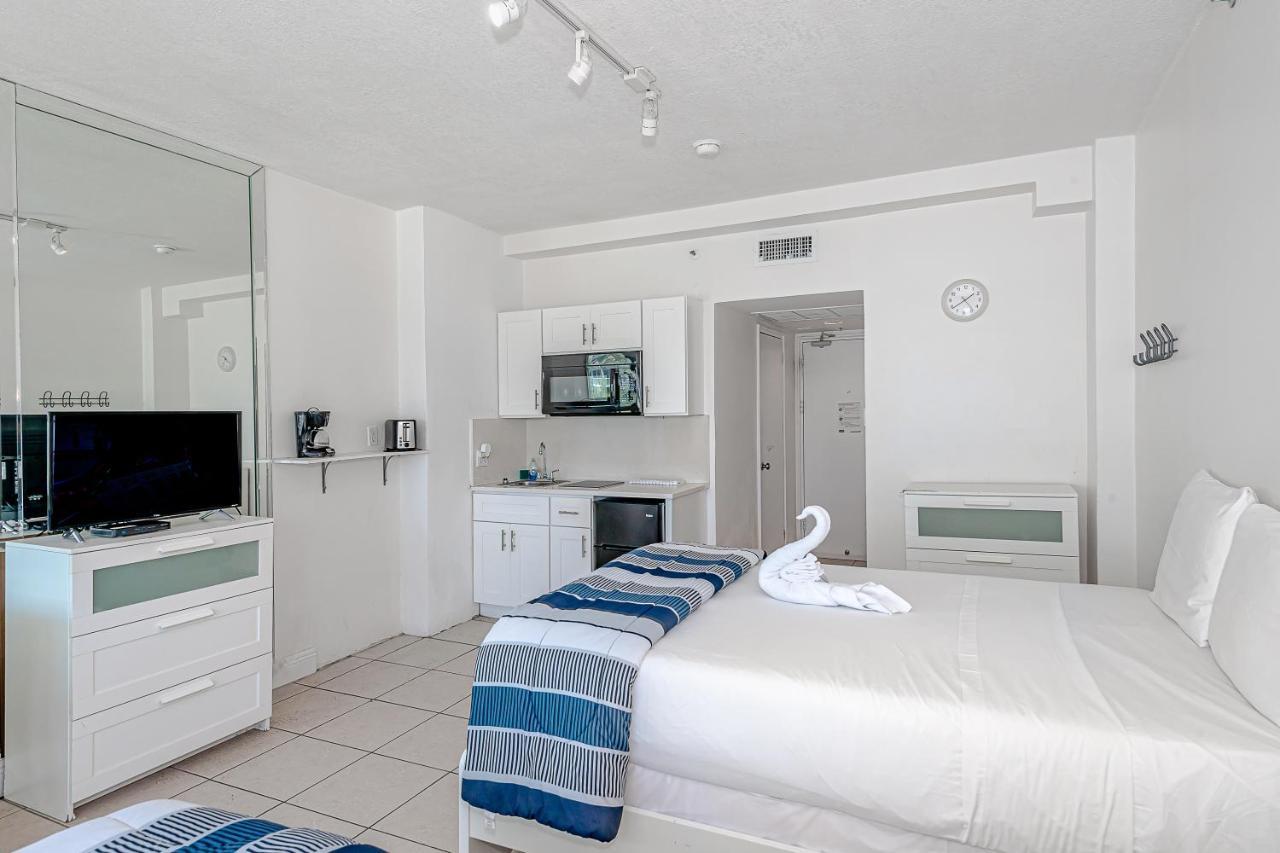 Front Miami Apartment *