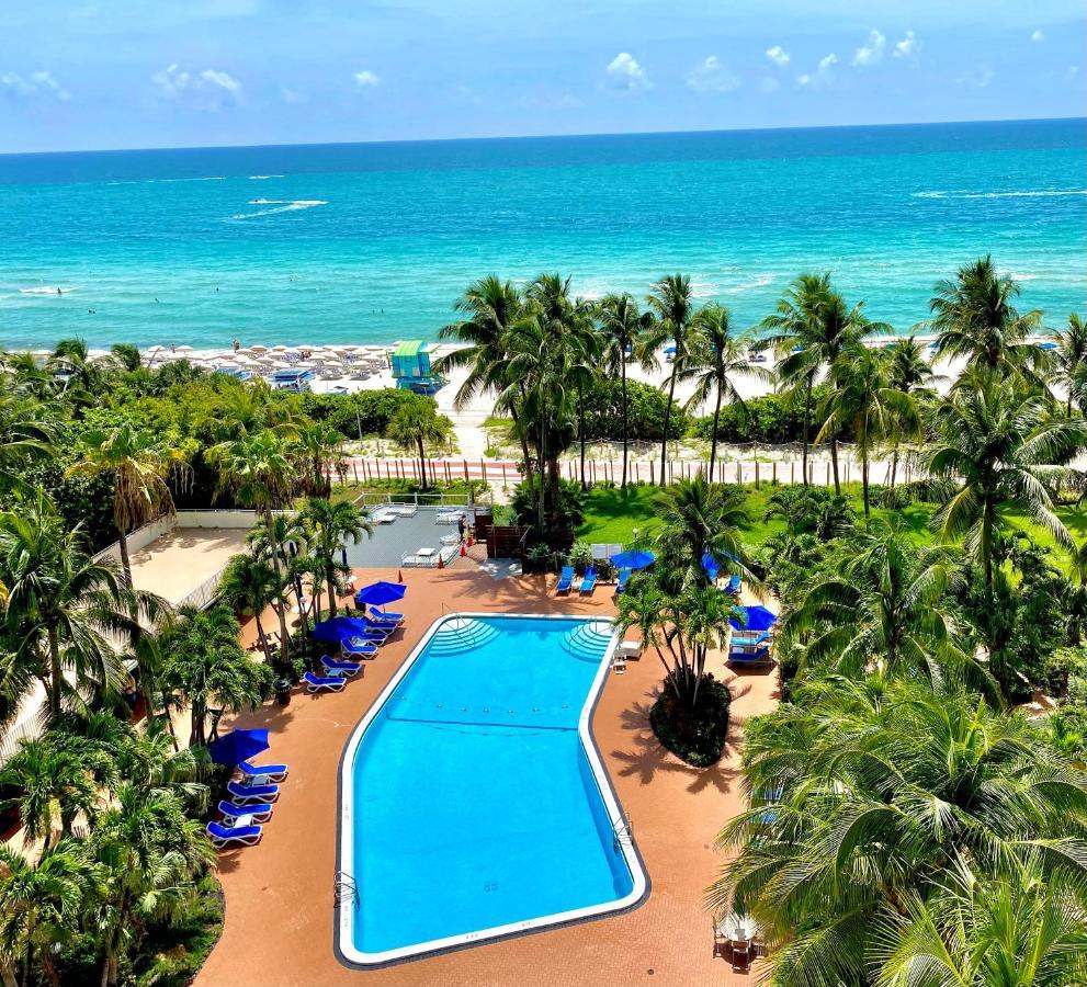 Radisson Miami