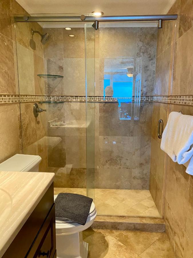 Castle Penthouse Or 1br Direct Ocean View -just Remodeled-