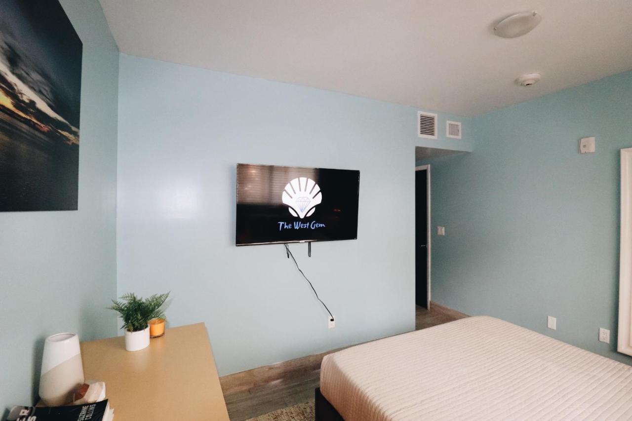 The Gem On 15th Apartment *