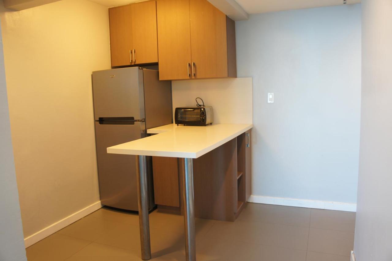 Castle 835 Oceanview On With Pool, Gym, Bars, And Free Parking Holiday home