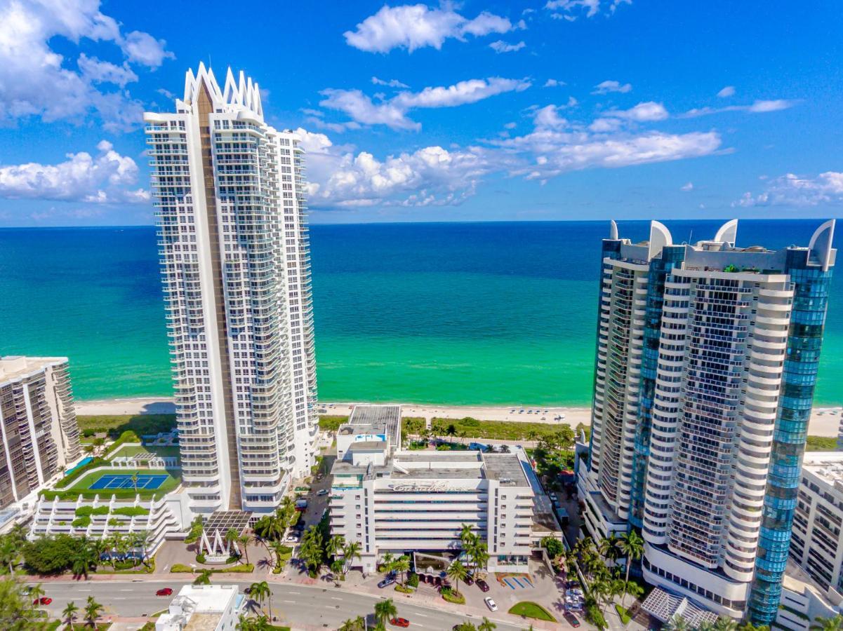 St Miami Front Beach * Miami Beach