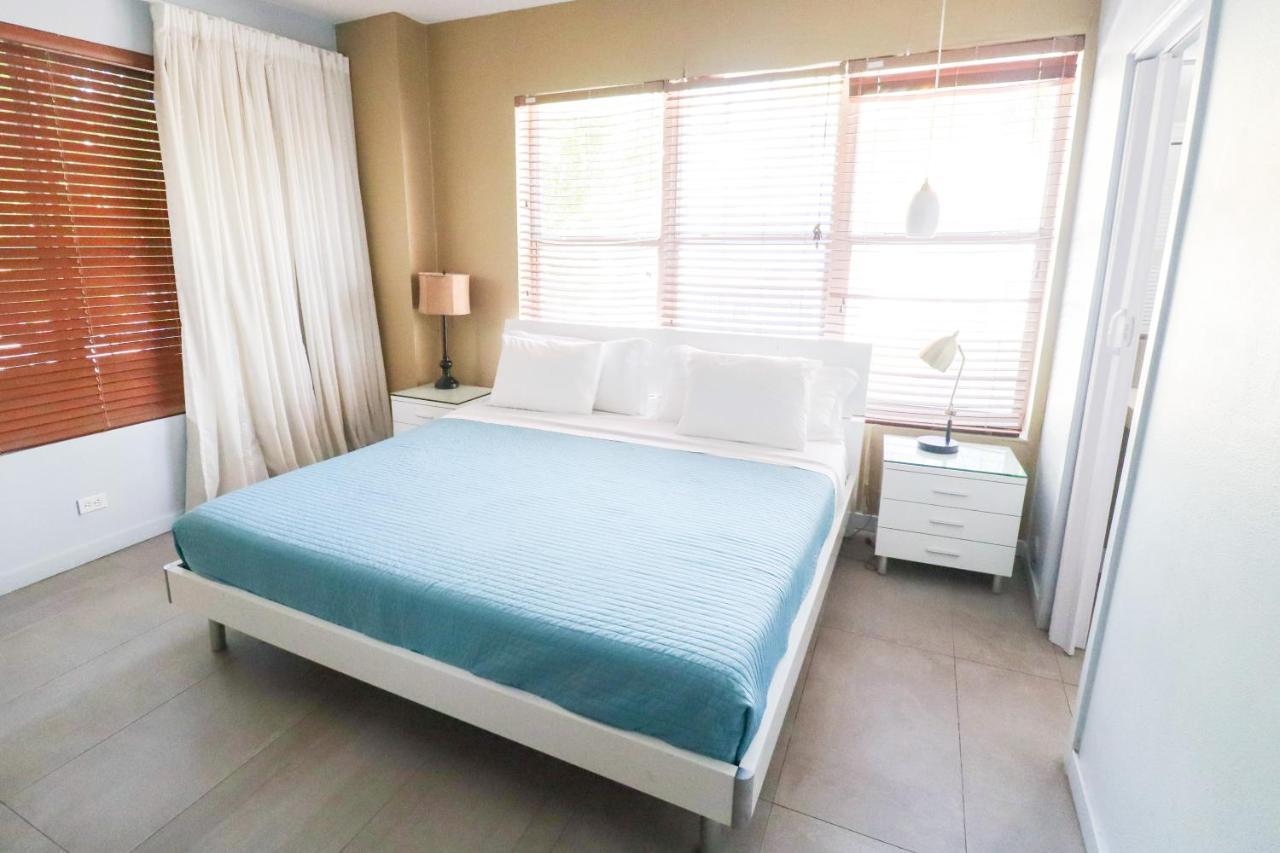 Aparthotel Cento Collins By Mercury South