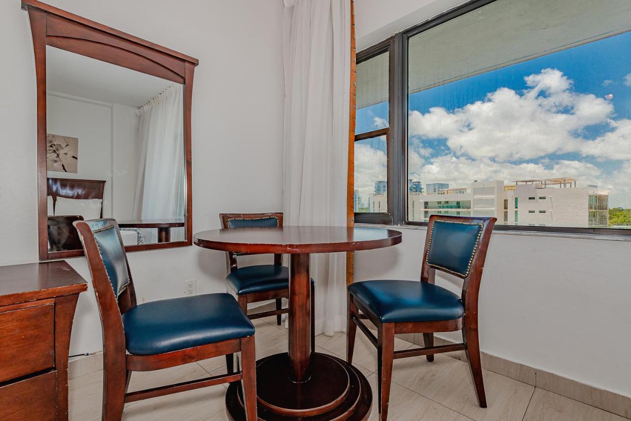 St Miami Front Beach Apartment *