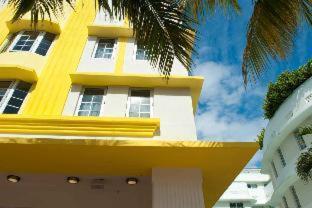 Leslie Ocean Drive 4*