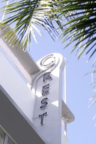 Hotel Crest 3*