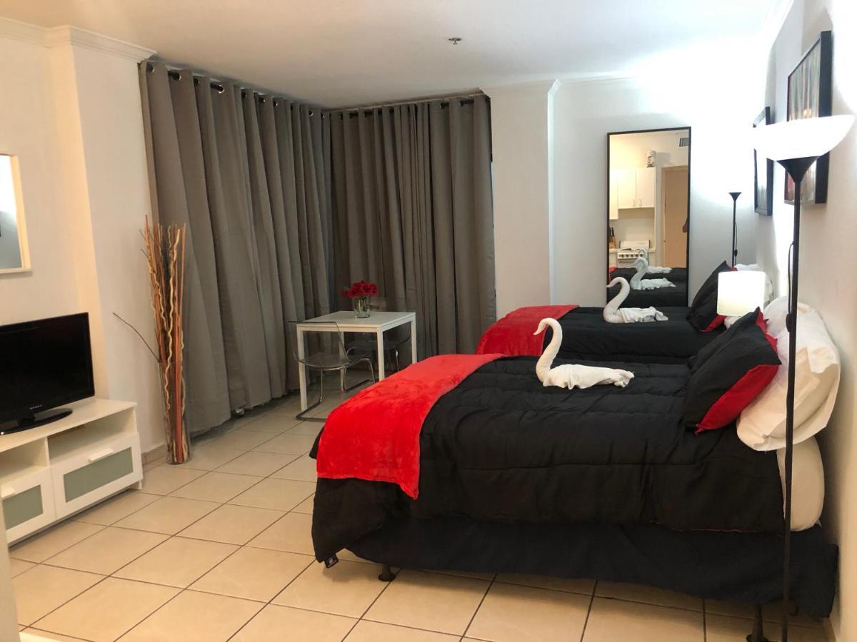 Aparthotel Casablanca On The Beach, Oceanfront Miami