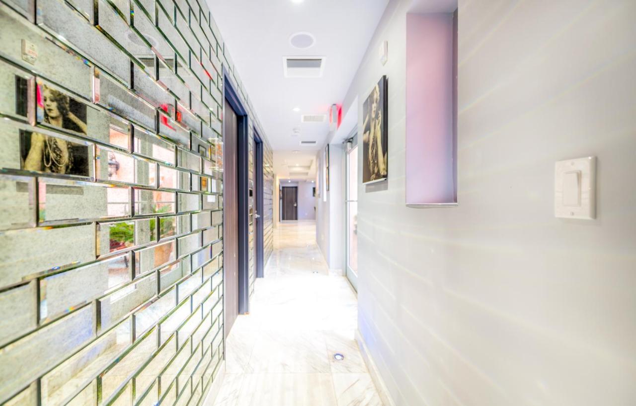 Hotel Secret Garden Miami 4*