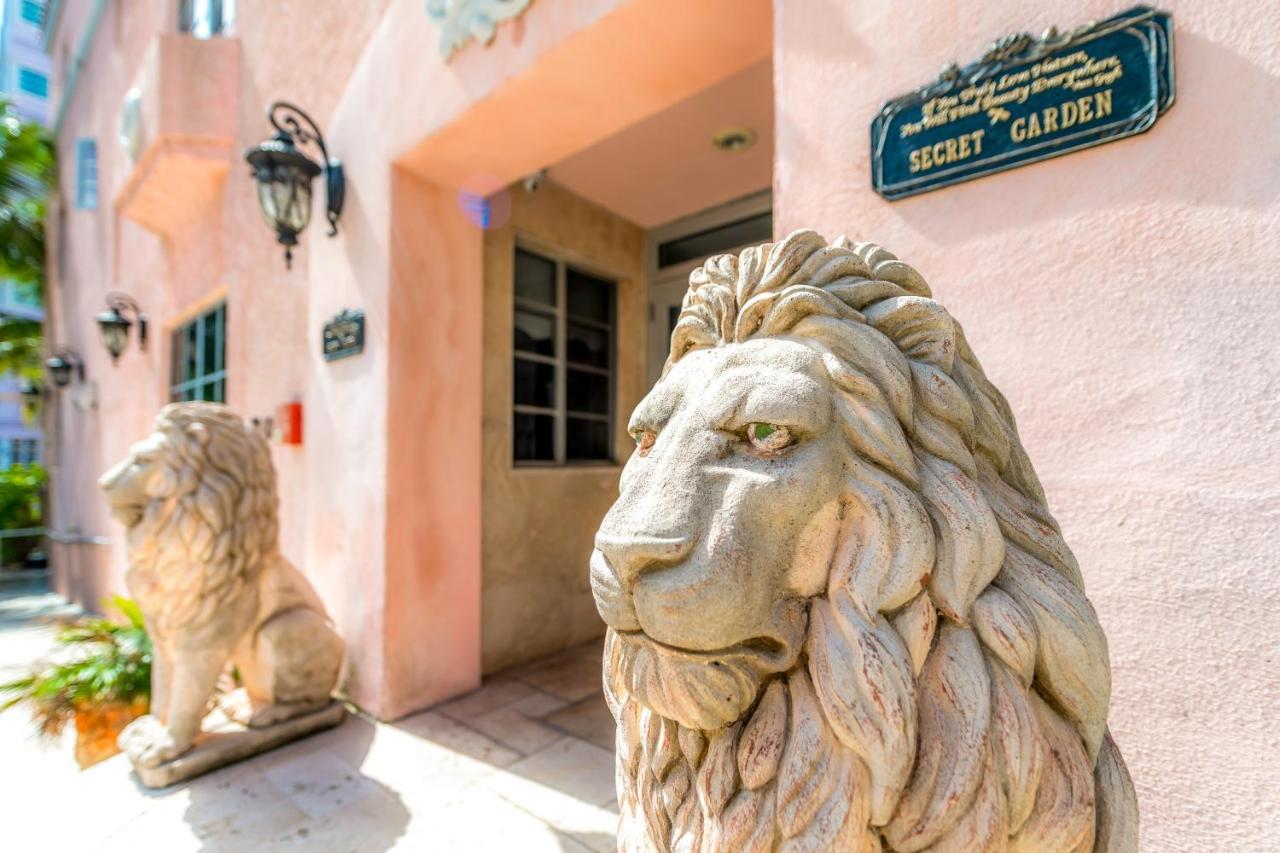 Secret Garden Miami Hotel 4*