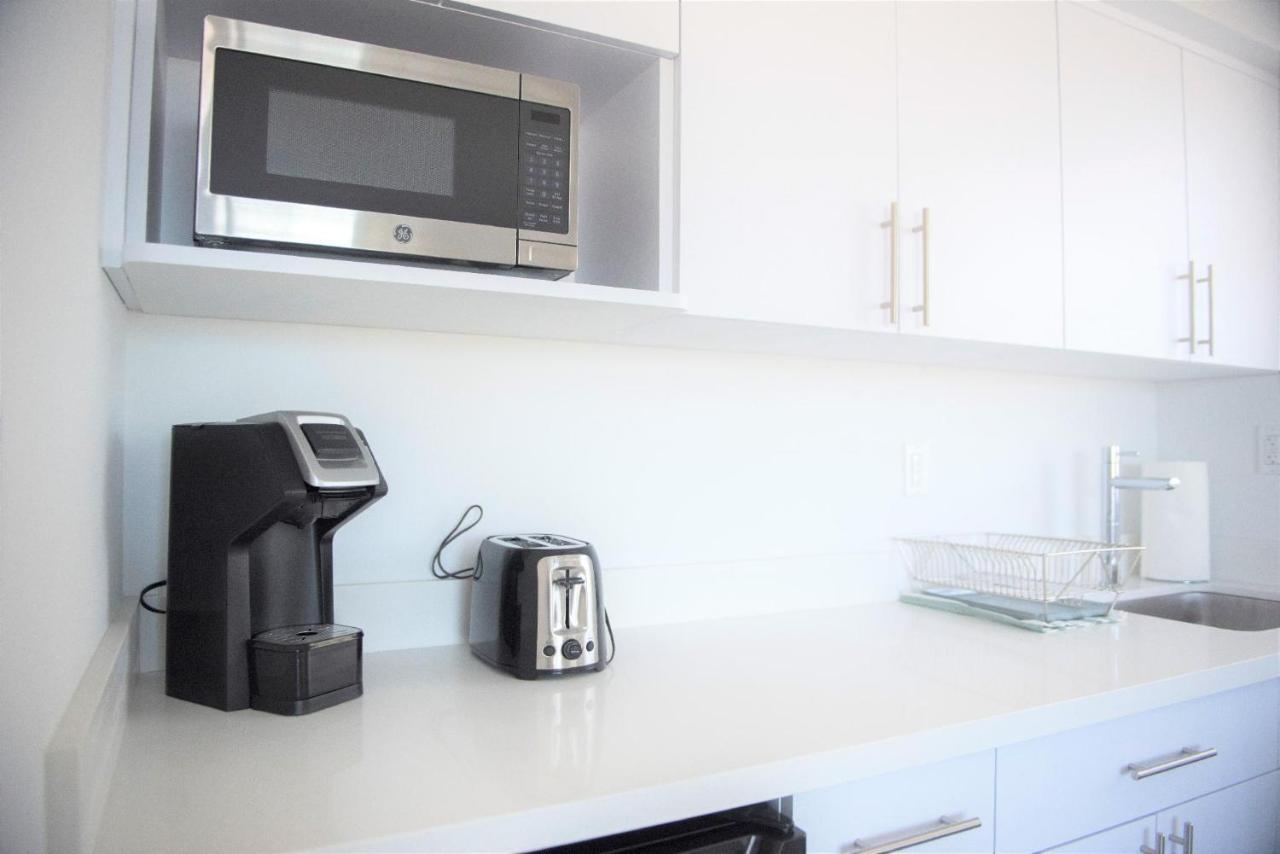 Majestic Stays On Ocean Drive Miami Beach