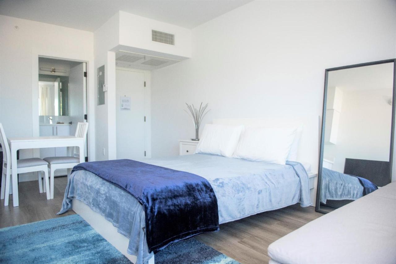 Majestic Stays On Ocean Drive * Miami Beach