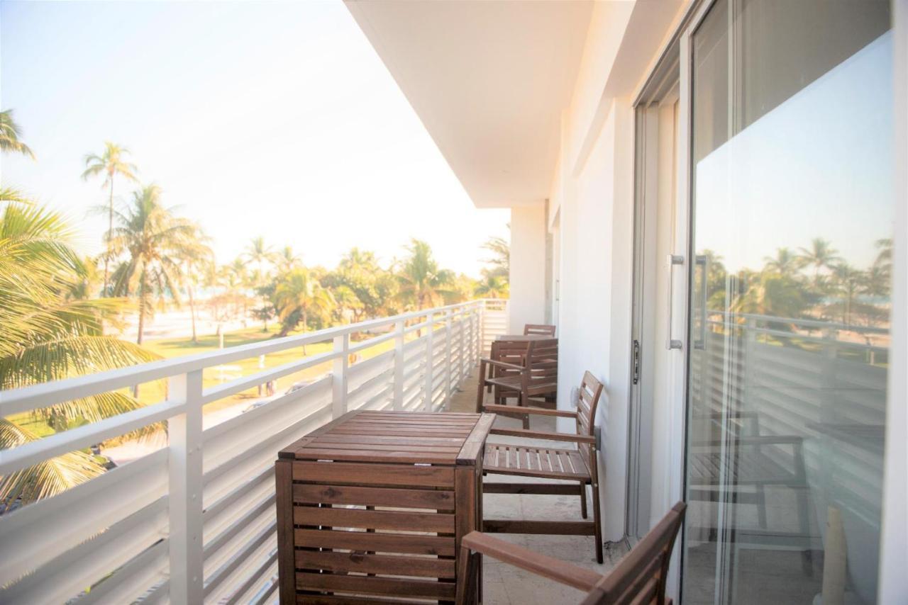 Majestic Stays On Ocean Drive *