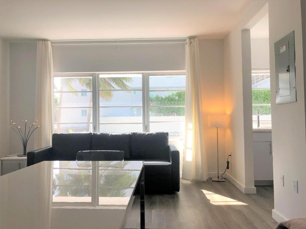 Apartment Majestic Stays On Ocean Drive
