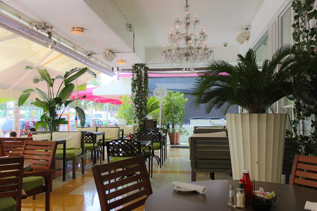 Breakwater South 4* Miami Beach