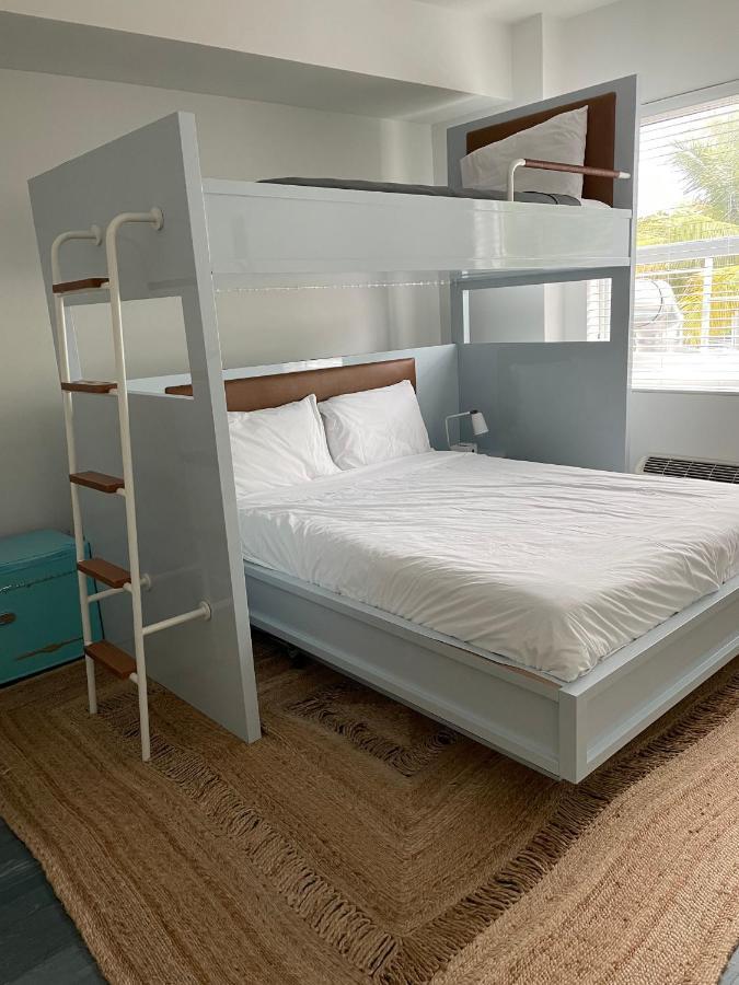Sobeny Variety Hotel 3* Miami Beach