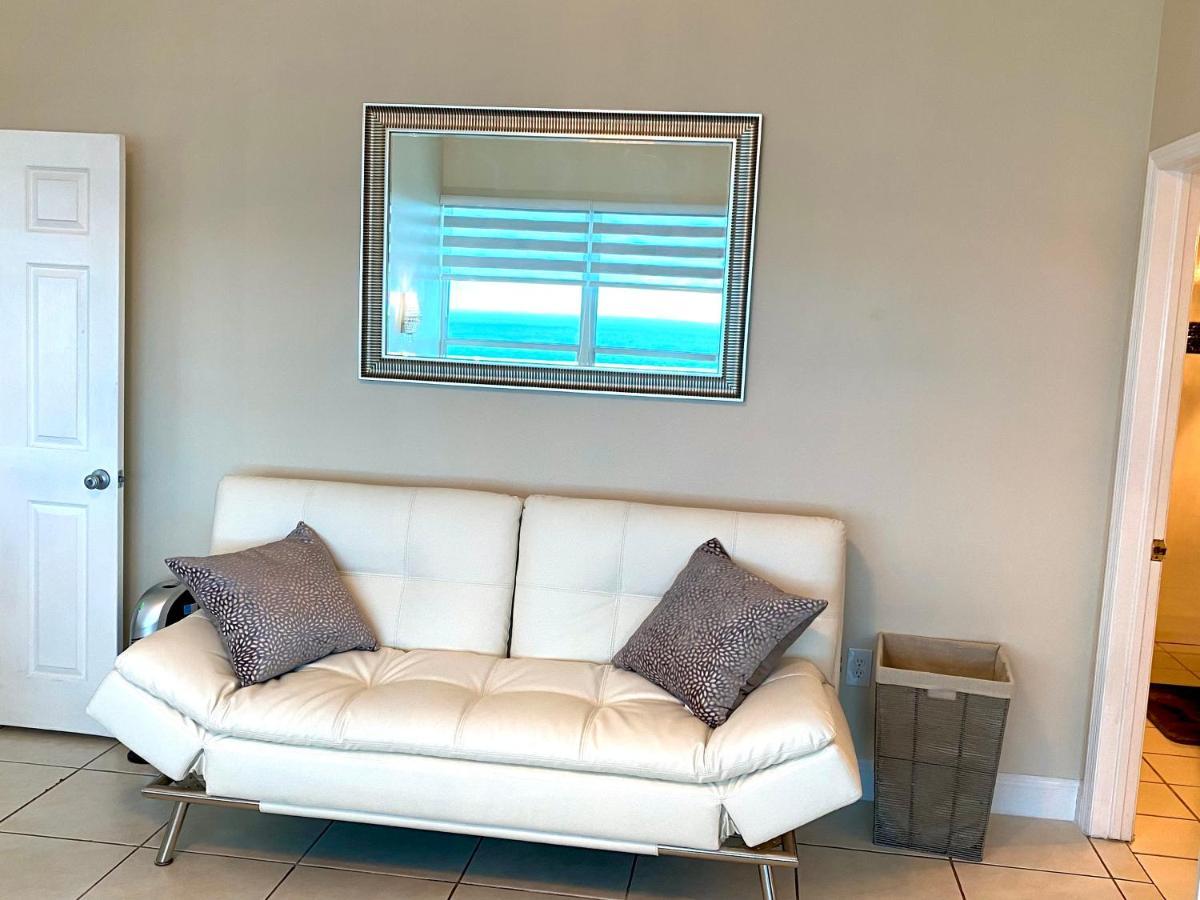 Large Luxurious Direct Ocean Front Penthouse Or Deluxe One Bedroom Ocean Front Condo-free Parking Miami Beach
