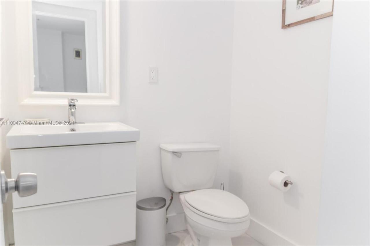 Apartment Disfruta Sunny Isles Ocean 1206 Str-02816