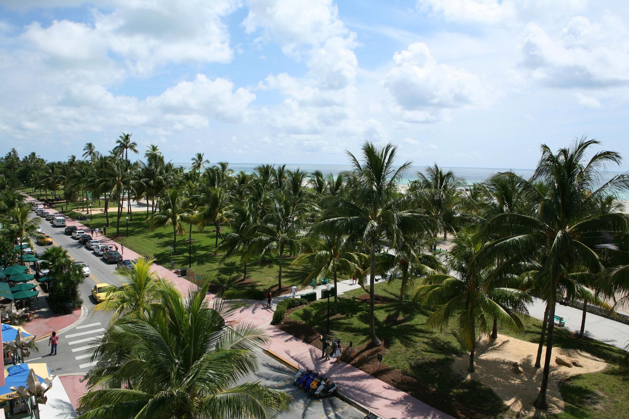 Starlite Miami Beach