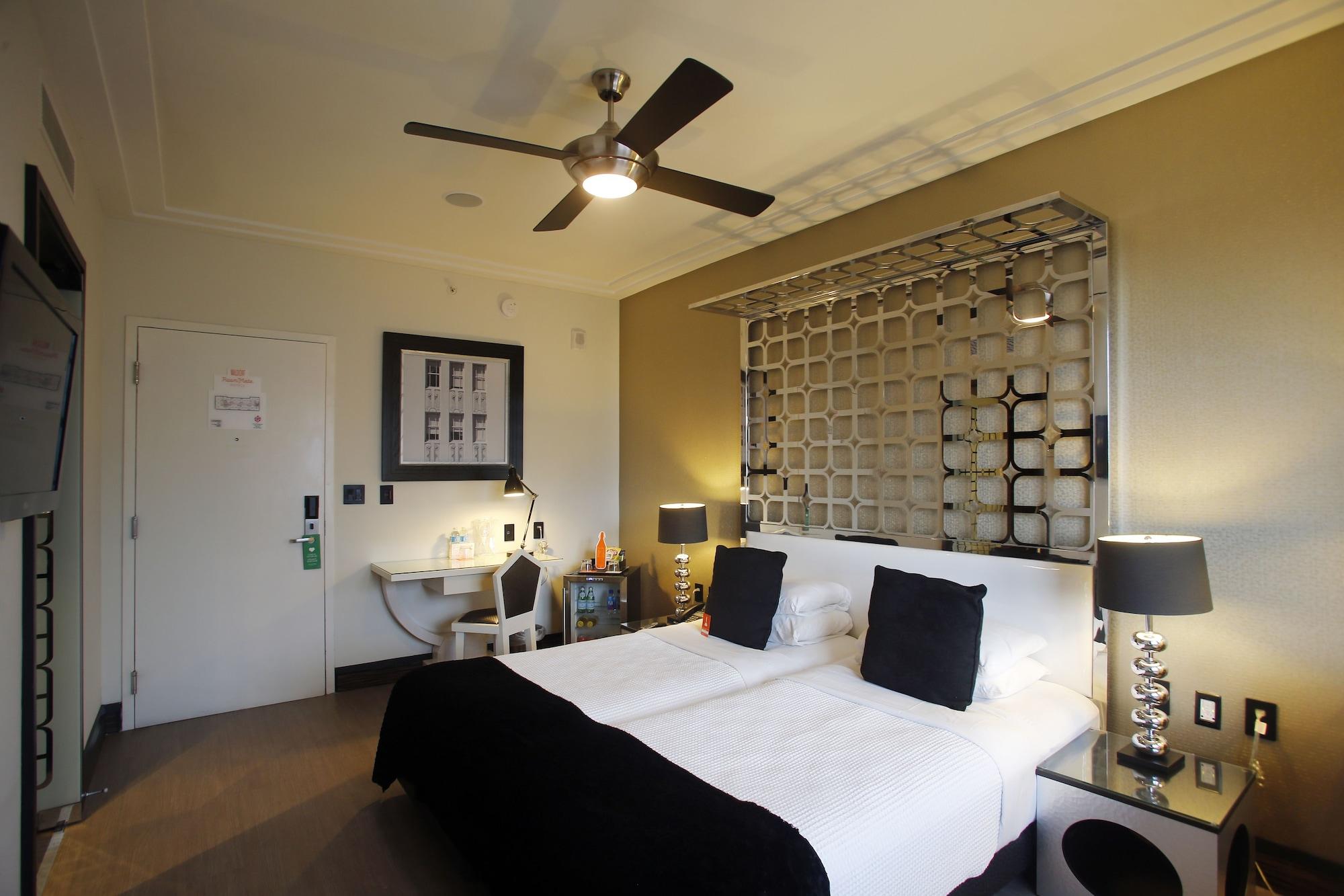 Waldorf Towers South Hotel Miami Beach