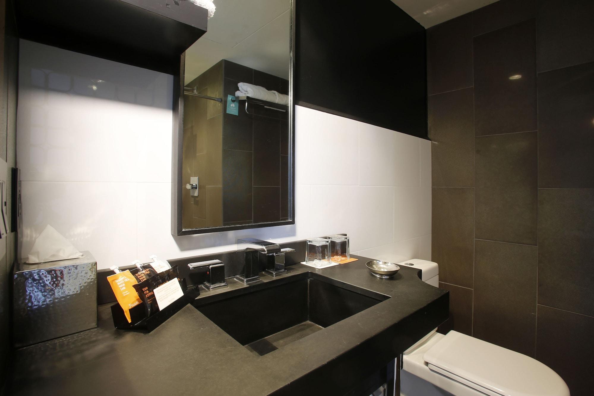 Hotel Waldorf Towers South 3*