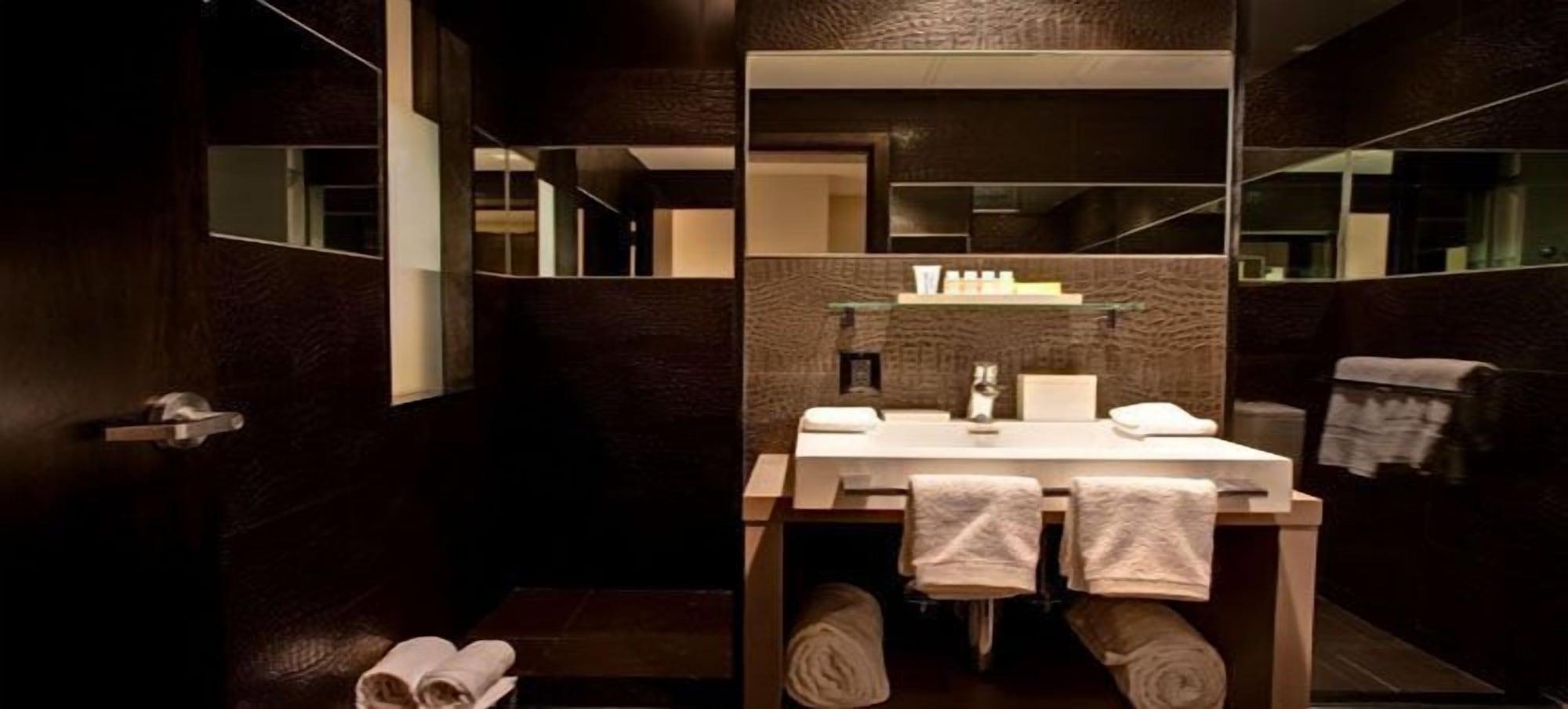 Prime Miami Hotel 4*