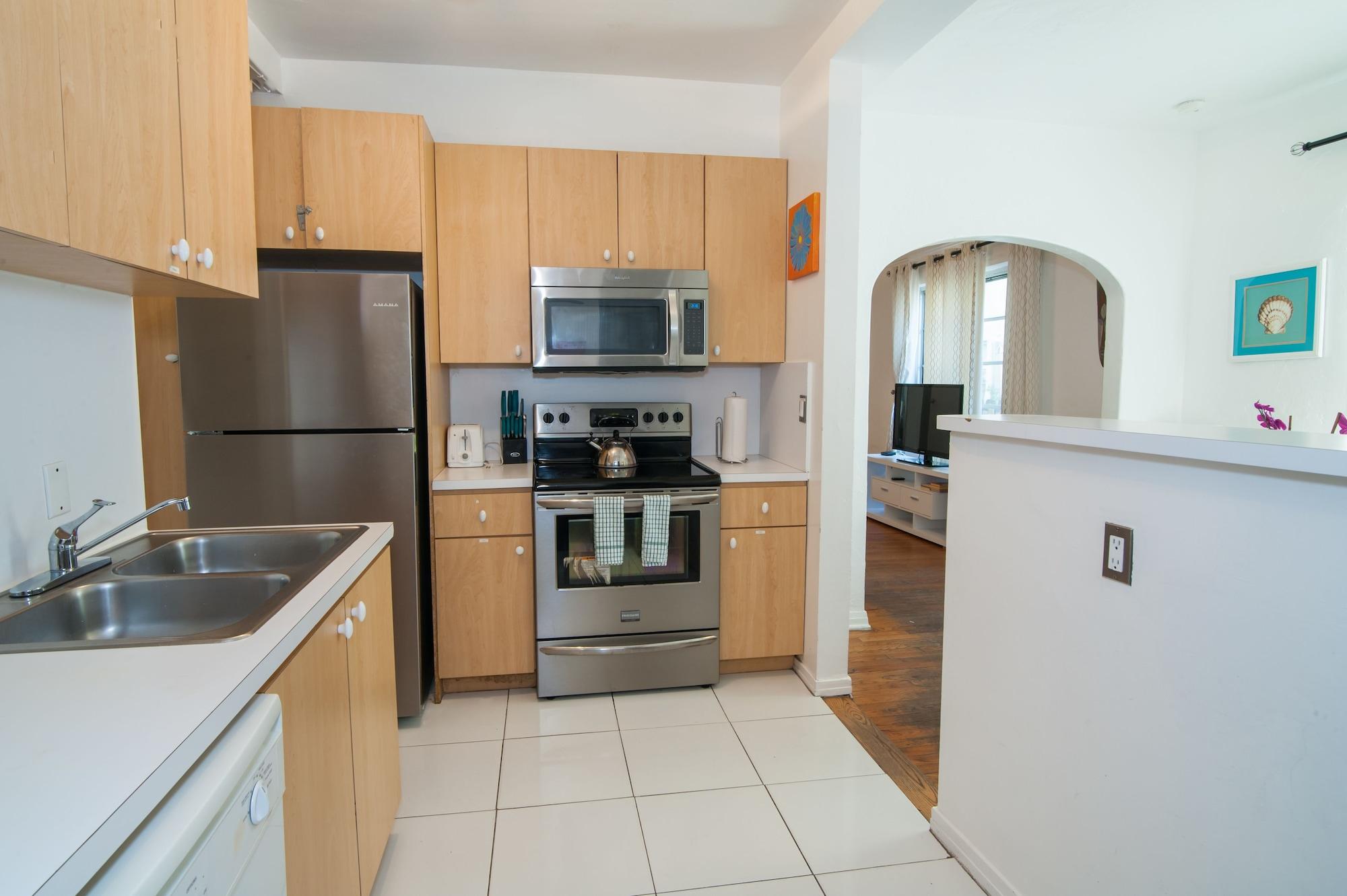 Apartment L'etoile Part Of The Oasis Casita Collection Miami Beach