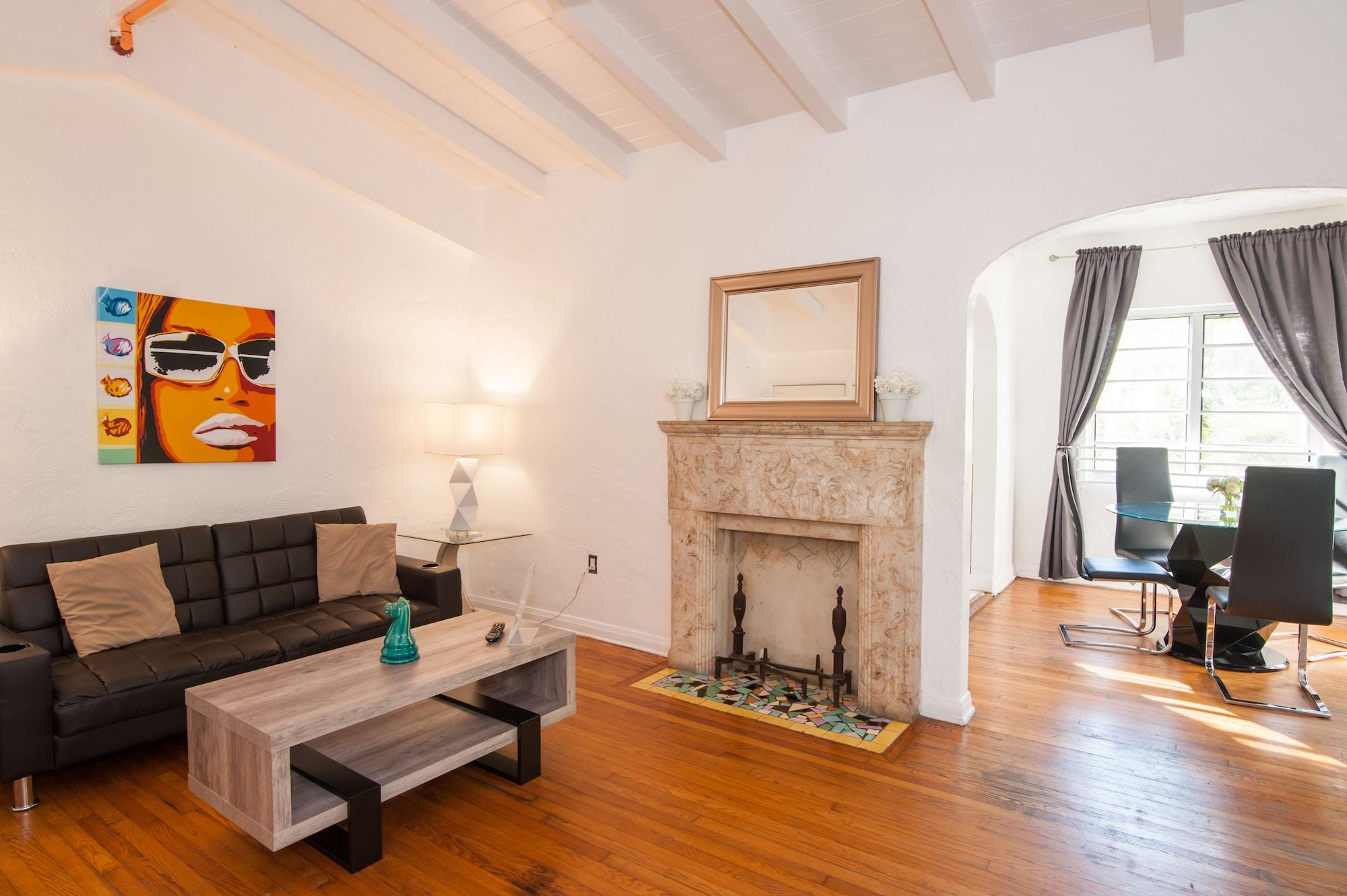 Apartment L'etoile Part Of The Oasis Casita Collection Miami Beach