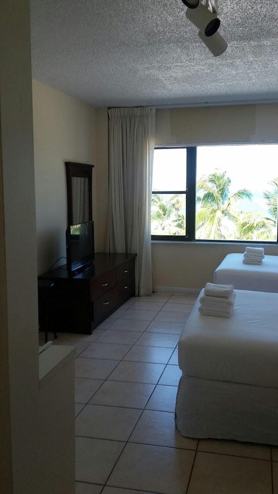 Casablanca By Design Miami Hotel