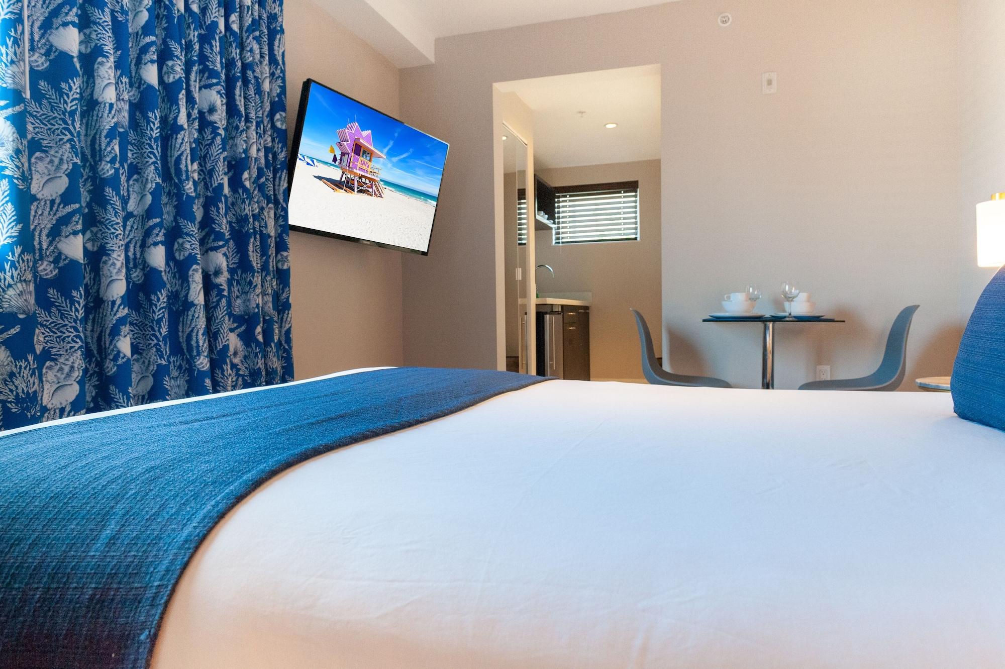 Hotel Waterside And 3*