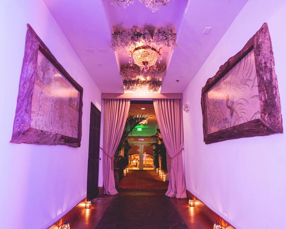Hotel Casa Faena Miami