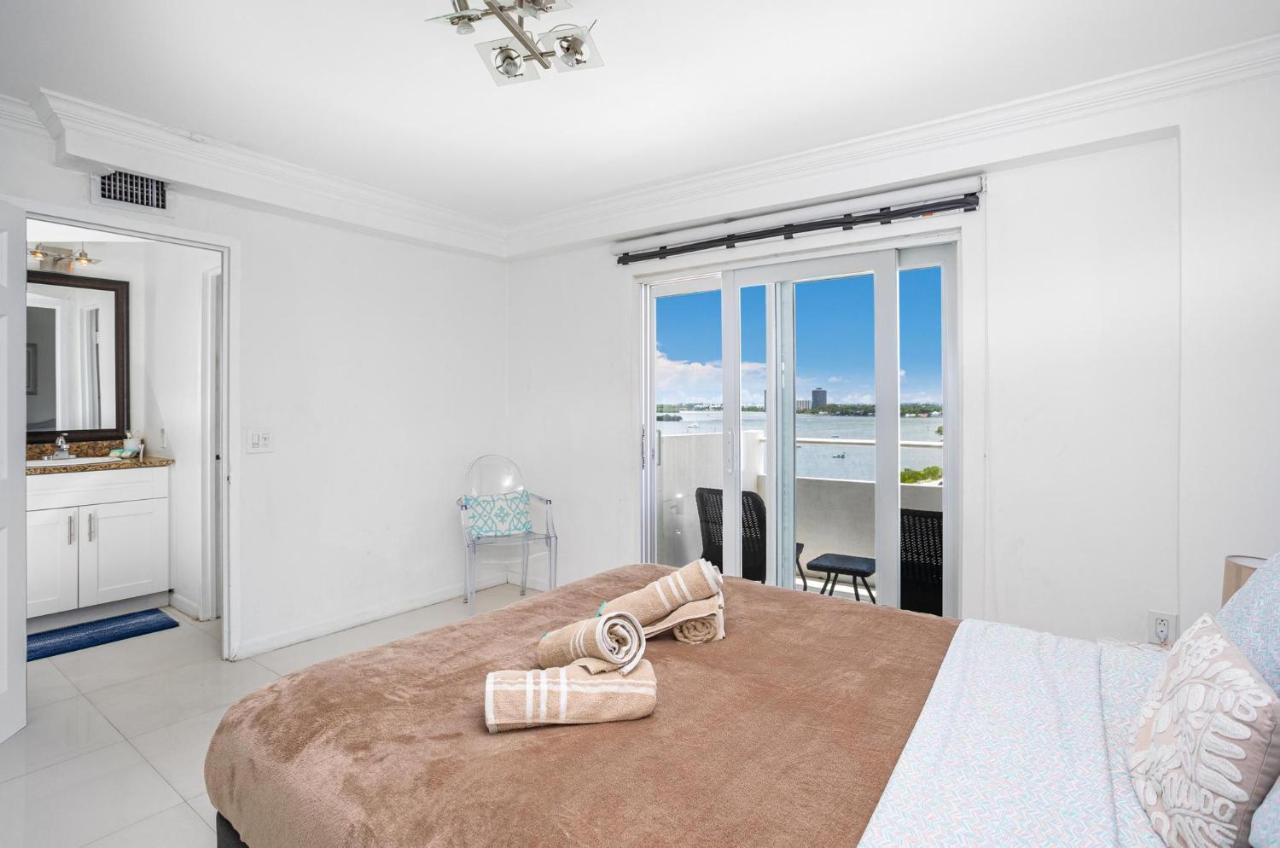 Holiday home Top Floor Breathtaking View Of Miami Skyline, Pool And Free Parking Miami Beach
