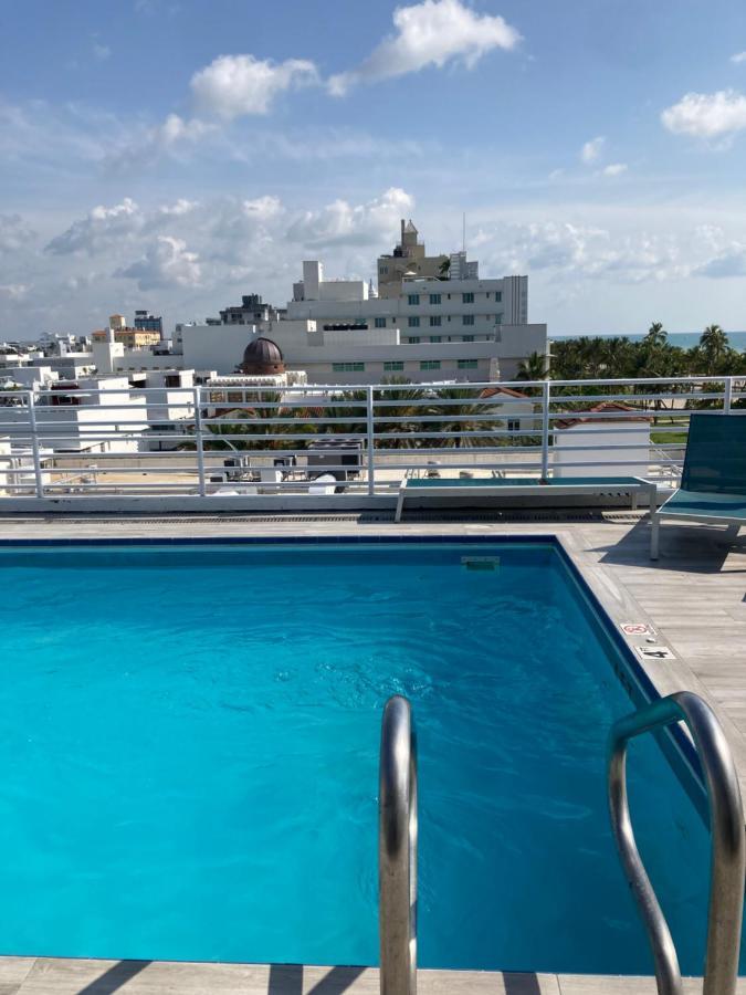 Aparthotel Deluxe Double Unit At Congress Ocean Drive South Beach