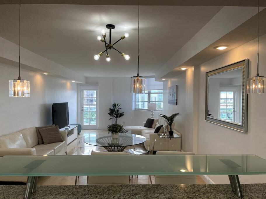 Breathtaking Ocean View! 15th Floor * Miami Beach