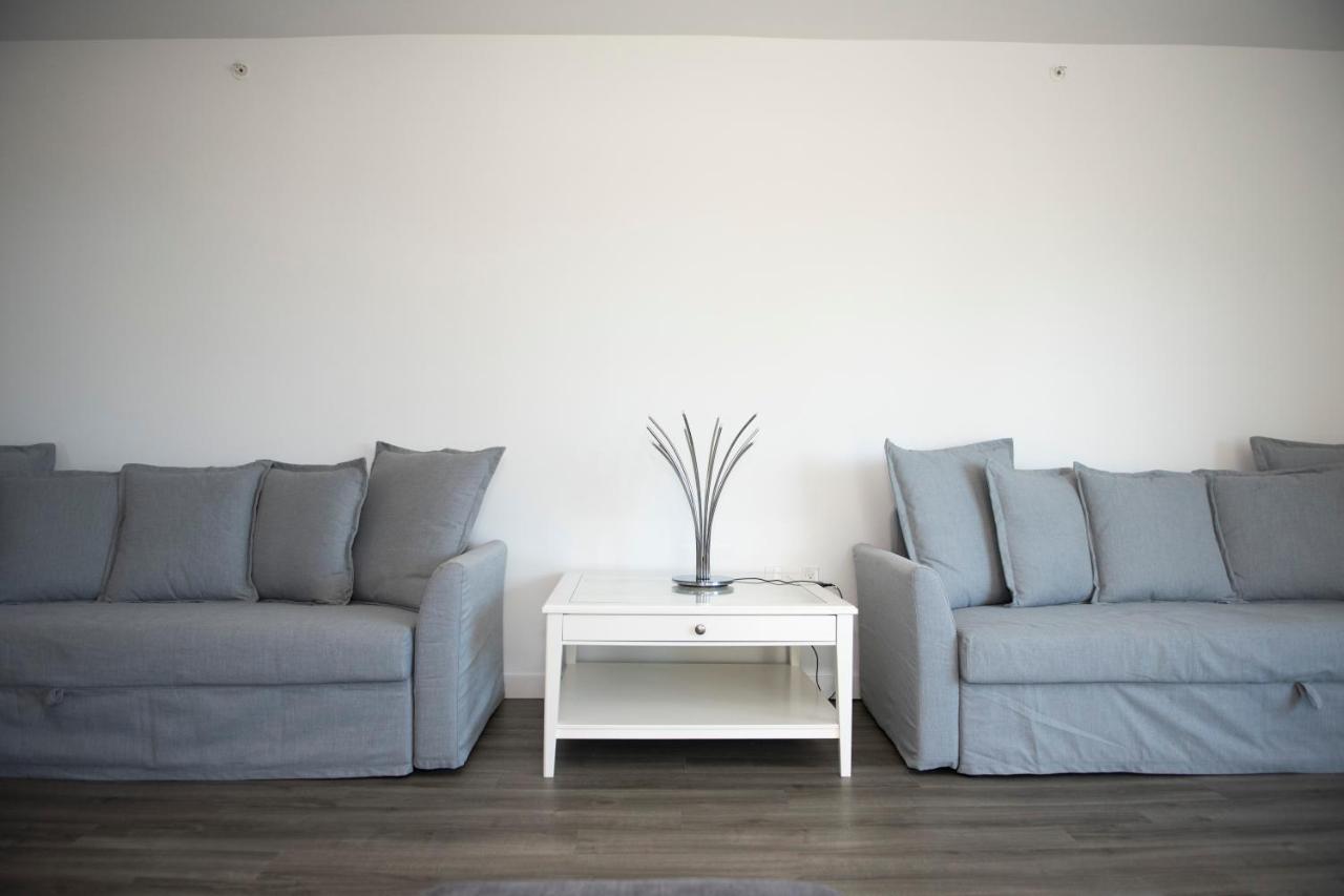 Majestic Stays On Ocean Drive Apartment