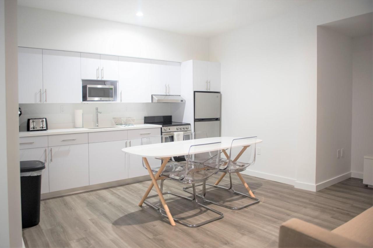 Majestic Stays On Ocean Drive Miami Beach
