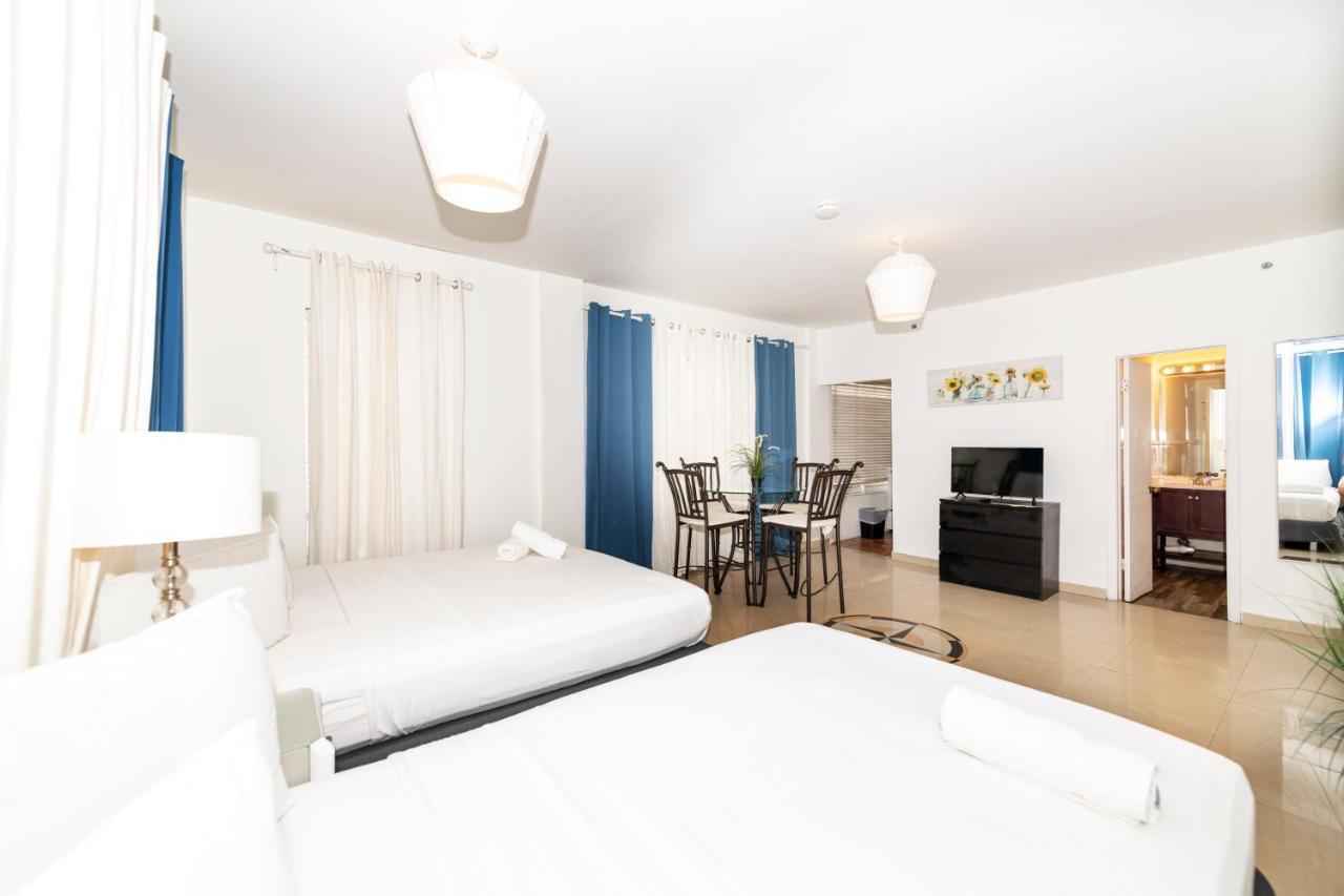 Apartment On Ocean Drive *